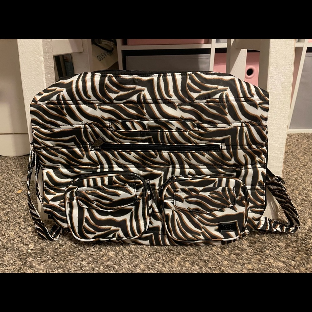 NWT Lug Zipliner Zebra Sand